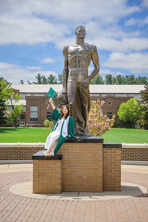 25MSUSpring-0503-Alumni-090