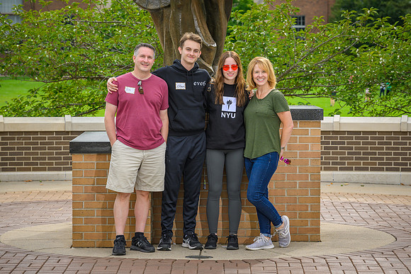 22MSU-FamilyWeekend-044