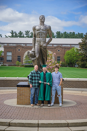 25MSUSpring-0503-Alumni-007