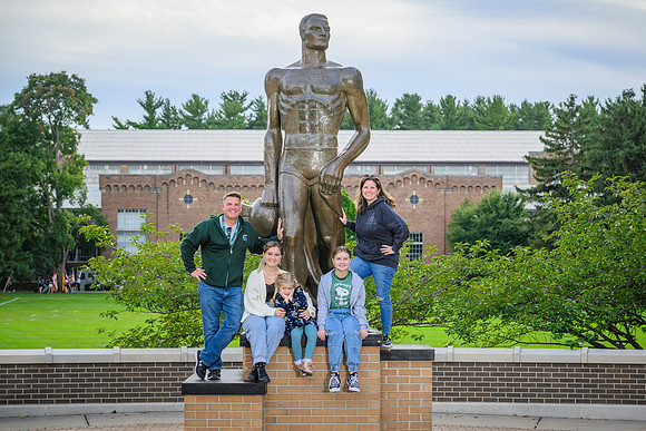 22MSU-FamilyWeekend-073
