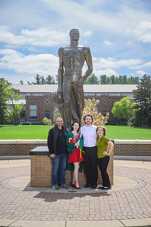 25MSUSpring-0503-Alumni-342