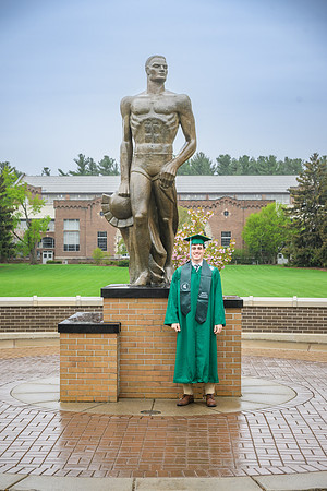 25MSUSpring-0504-Alumni-124