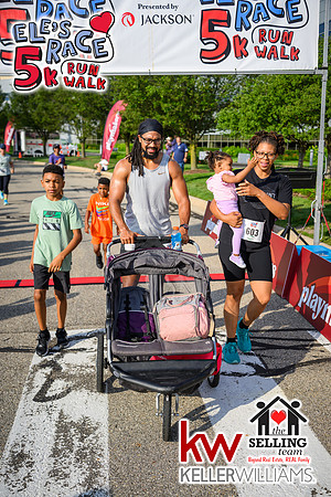 25ER-Finish-1379