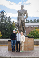 24MSU-SLE-Family-049