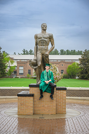 25MSUSpring-0504-Alumni-062