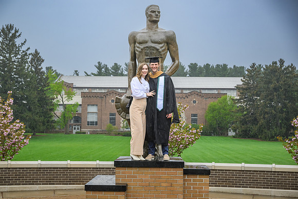 25MSUSpring-0504-Alumni-202