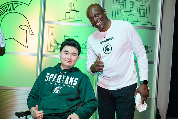 24MSU-AO-GrandMarshal-095