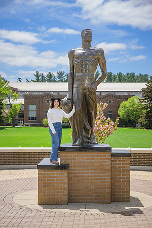 25MSUSpring-0503-Alumni-188
