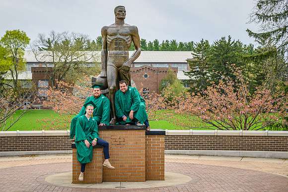 20MSU-Spring-Sun-312