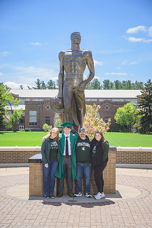 25MSUSpring-0503-Alumni-252