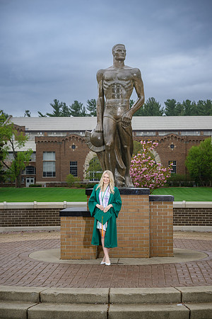 25MSUSpring-0502-Alumni-105