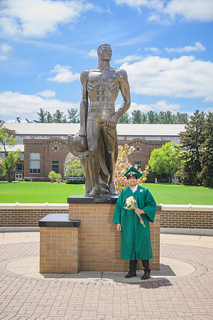 25MSUSpring-0503-Alumni-204