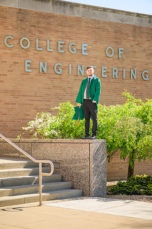 25MSUSpring-0508-Andrew-018