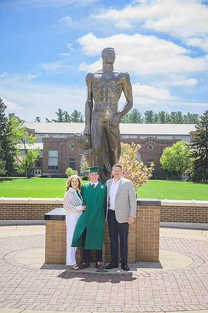 25MSUSpring-0503-Alumni-292