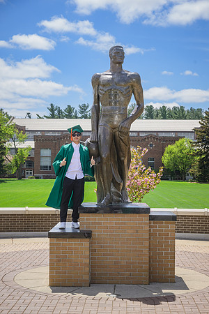 25MSUSpring-0503-Alumni-228