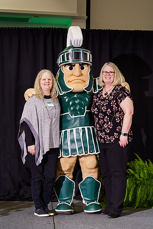 25MSU-ServiceAwards-Sparty-157