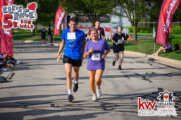 25ER-Finish-1154
