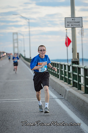16MBR-BridgeRun-0058