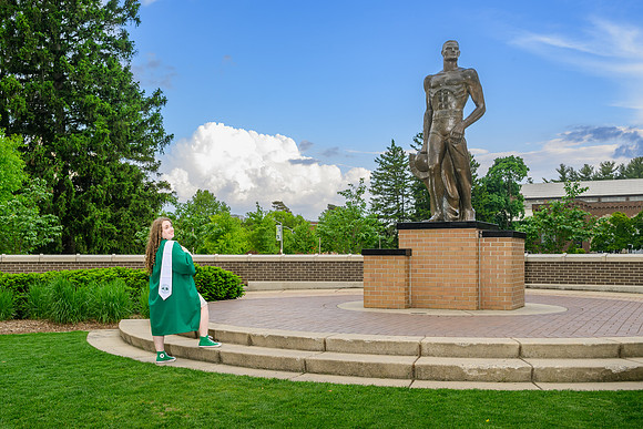 24MSUSpring-0517-Katherine-010