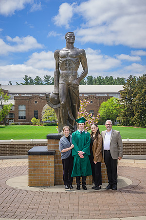 25MSUSpring-0503-Alumni-105