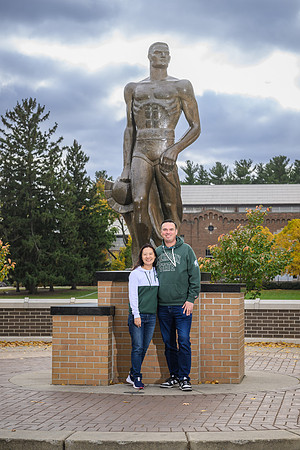 24MSU-SLE-Family-142