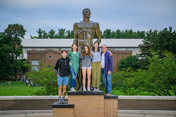 22MSU-FamilyWeekend-156