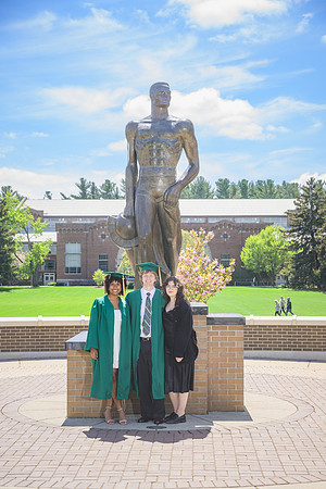 25MSUSpring-0503-Alumni-280