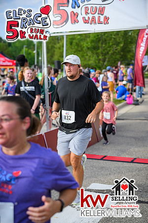 25ER-Finish-0939
