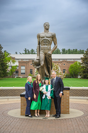 25MSUSpring-0504-Alumni-005