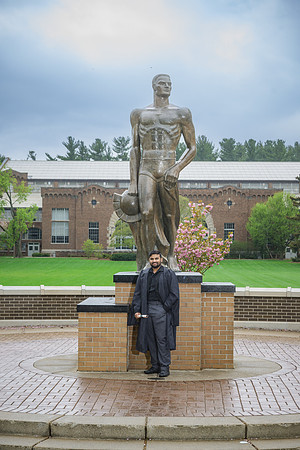 25MSUSpring-0502-Alumni-065
