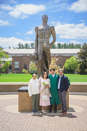 25MSUSpring-0503-Alumni-206