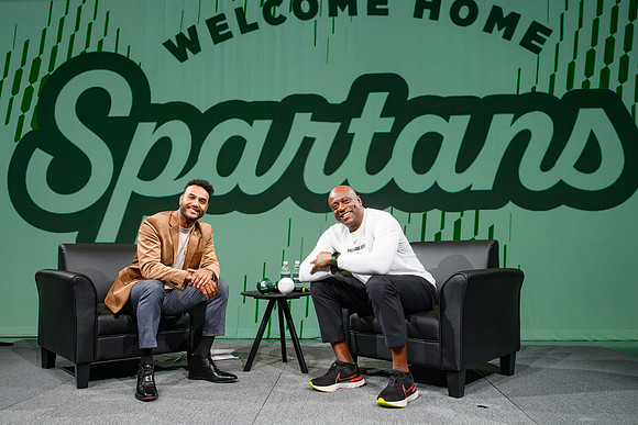 24MSU-AO-GrandMarshal-070