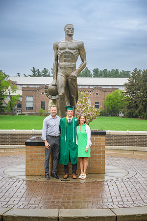 25MSUSpring-0504-Alumni-092