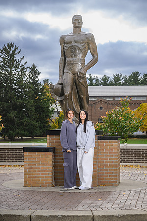 24MSU-SLE-Family-139