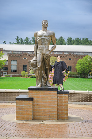 25MSUSpring-0502-Alumni-076