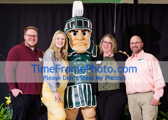 25MSU-ServiceAwards-Sparty-082