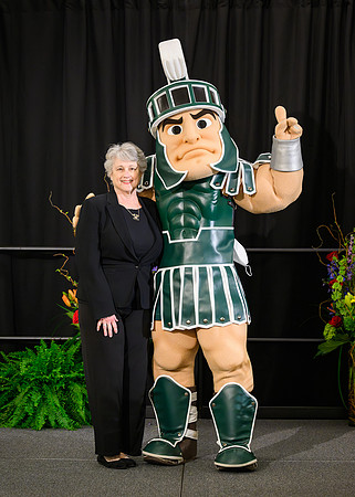 24MSU-ServiceAwards-Sparty-030-5x7