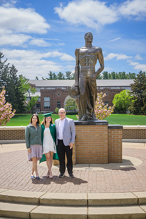 25MSUSpring-0503-Alumni-168