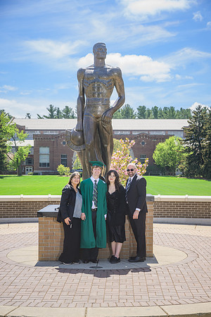 25MSUSpring-0503-Alumni-282