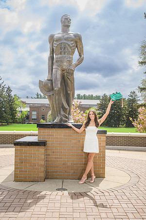 25MSUSpring-0502-Alumni-389