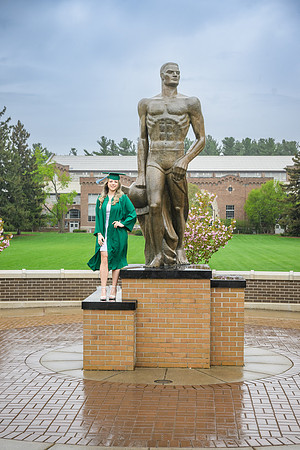 25MSUSpring-0504-Alumni-074