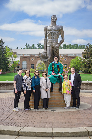 25MSUSpring-0503-Alumni-043