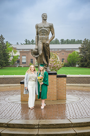 25MSUSpring-0504-Alumni-073