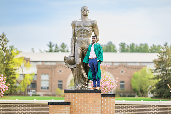 25MSUSpring-0428-DaveJoey-017