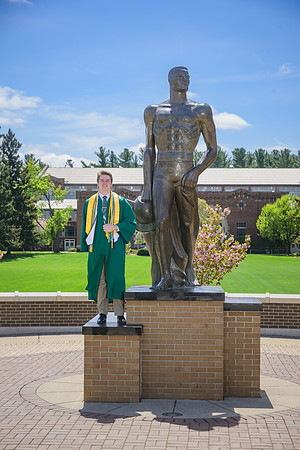 25MSUSpring-0503-Alumni-256