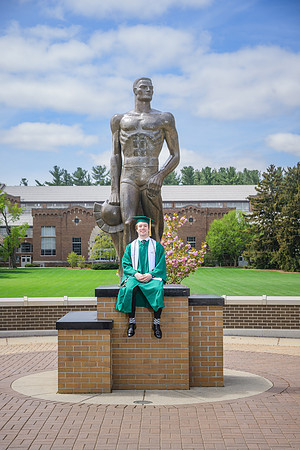 25MSUSpring-0503-Alumni-037