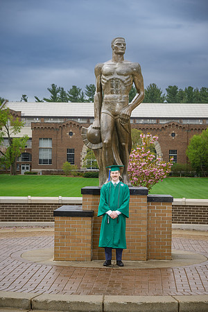 25MSUSpring-0502-Alumni-077
