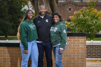 24MSU-SLE-Family-184