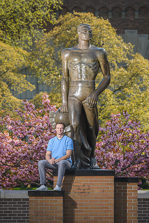 20MSU-Spring-Tues0512-051