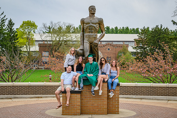 20MSU-Spring-Sun-425